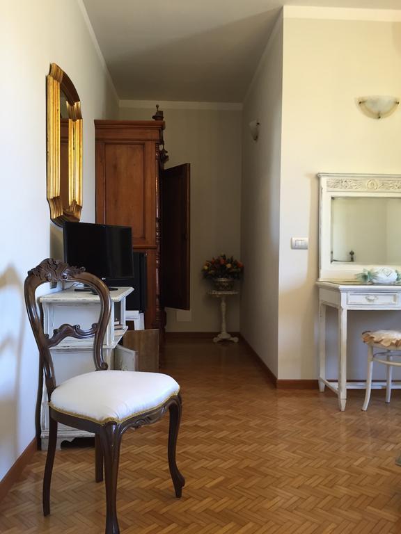 La Cortevecchia Lobbi エクステリア 写真